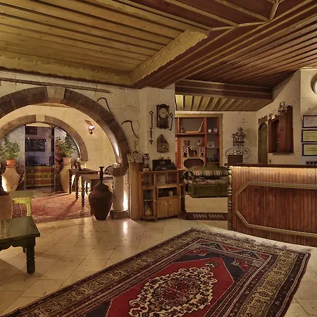 Elnazar Cave Hotel *