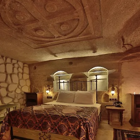 Hotel Elnazar Cave