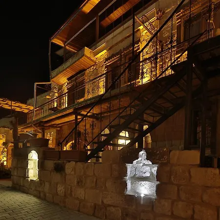 Hotel Elnazar Cave *